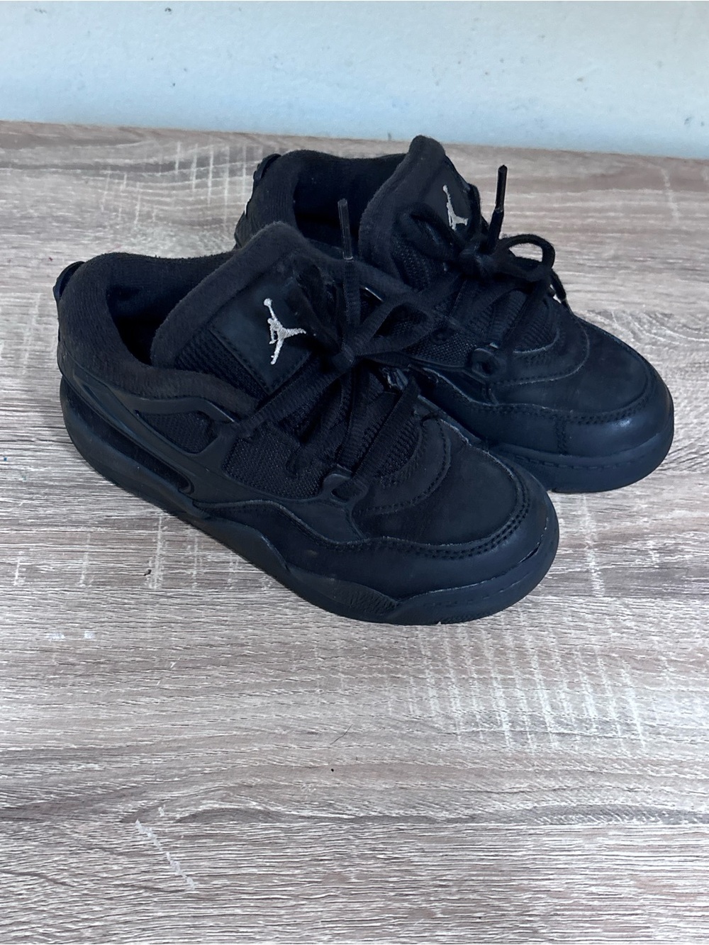 Nike Kids Jordan All-Black Low-Top Sneakers